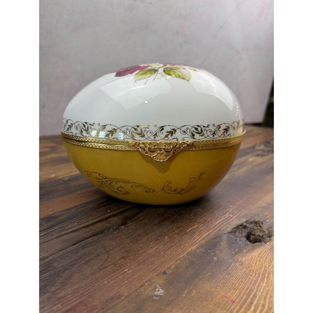 Artoria Limoges France Porcelain Egg Trinket Box Yellow Pink Roses Gold Filigree